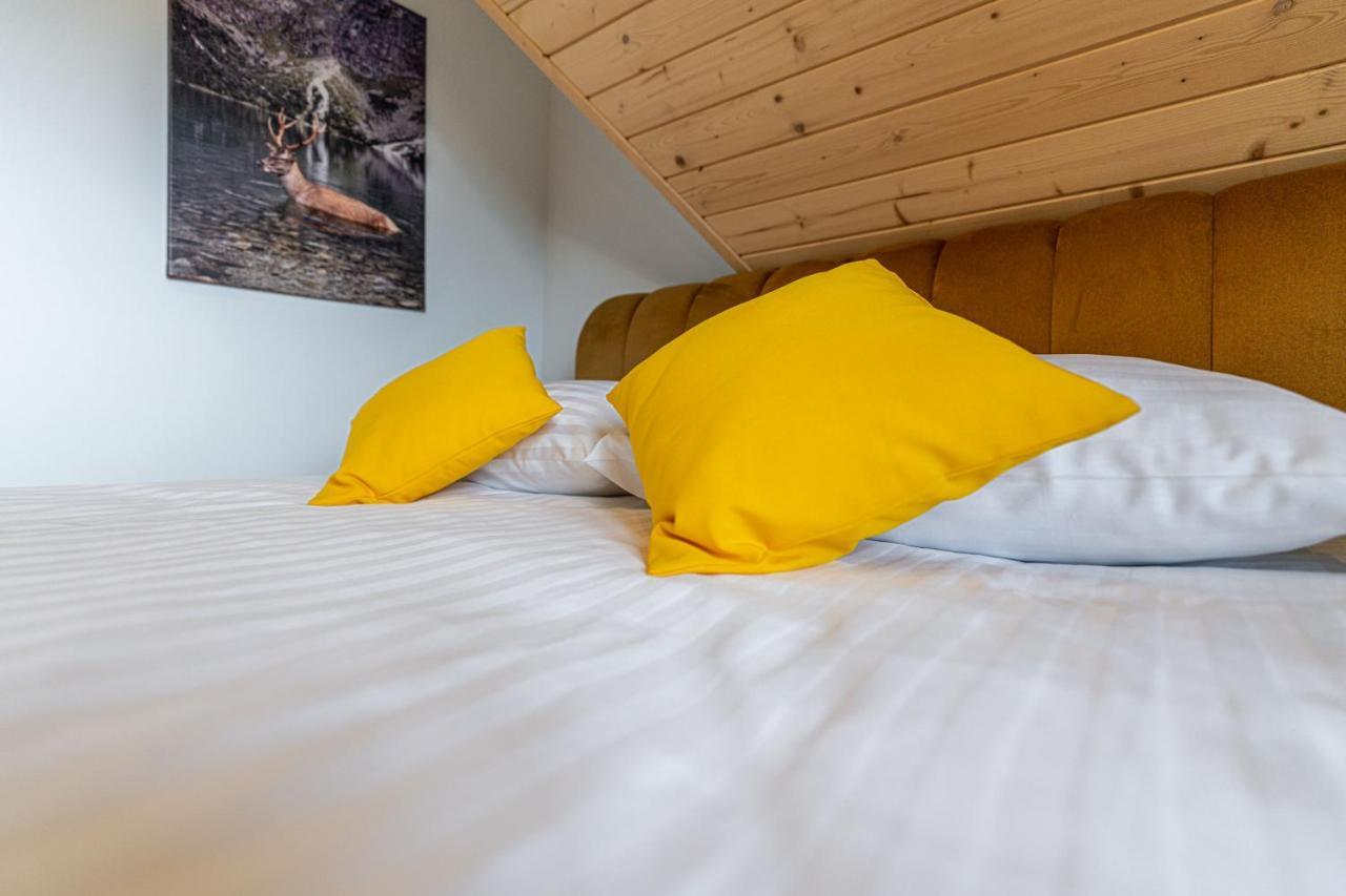 Widokowy Apartament - Pokoje Goscinne Banska Wyzna Екстериор снимка