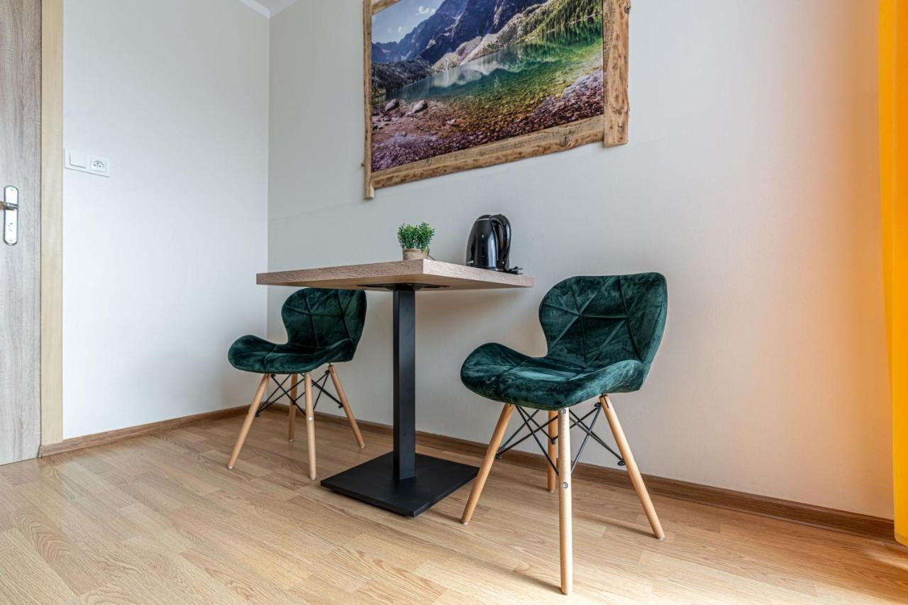 Widokowy Apartament - Pokoje Goscinne Banska Wyzna Екстериор снимка