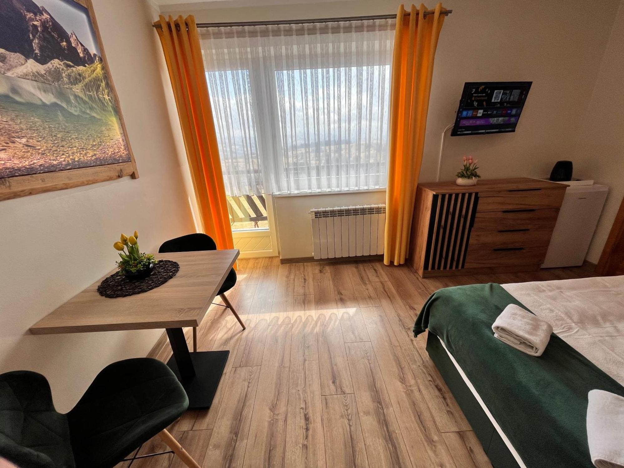 Widokowy Apartament - Pokoje Goscinne Banska Wyzna Екстериор снимка